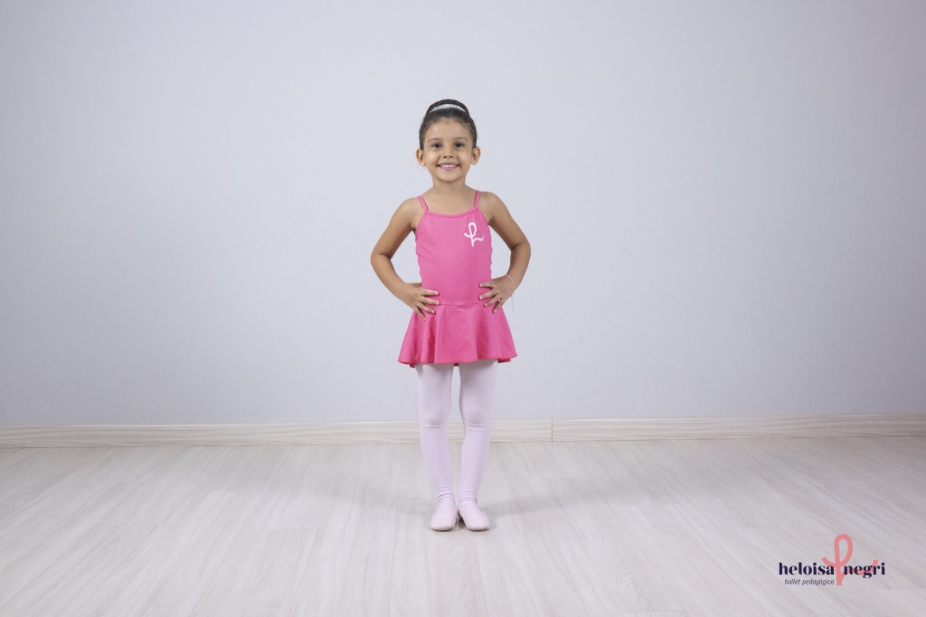 Para que serve o uniforme bailarina na aula? – Pedagógico Heloisa Negri