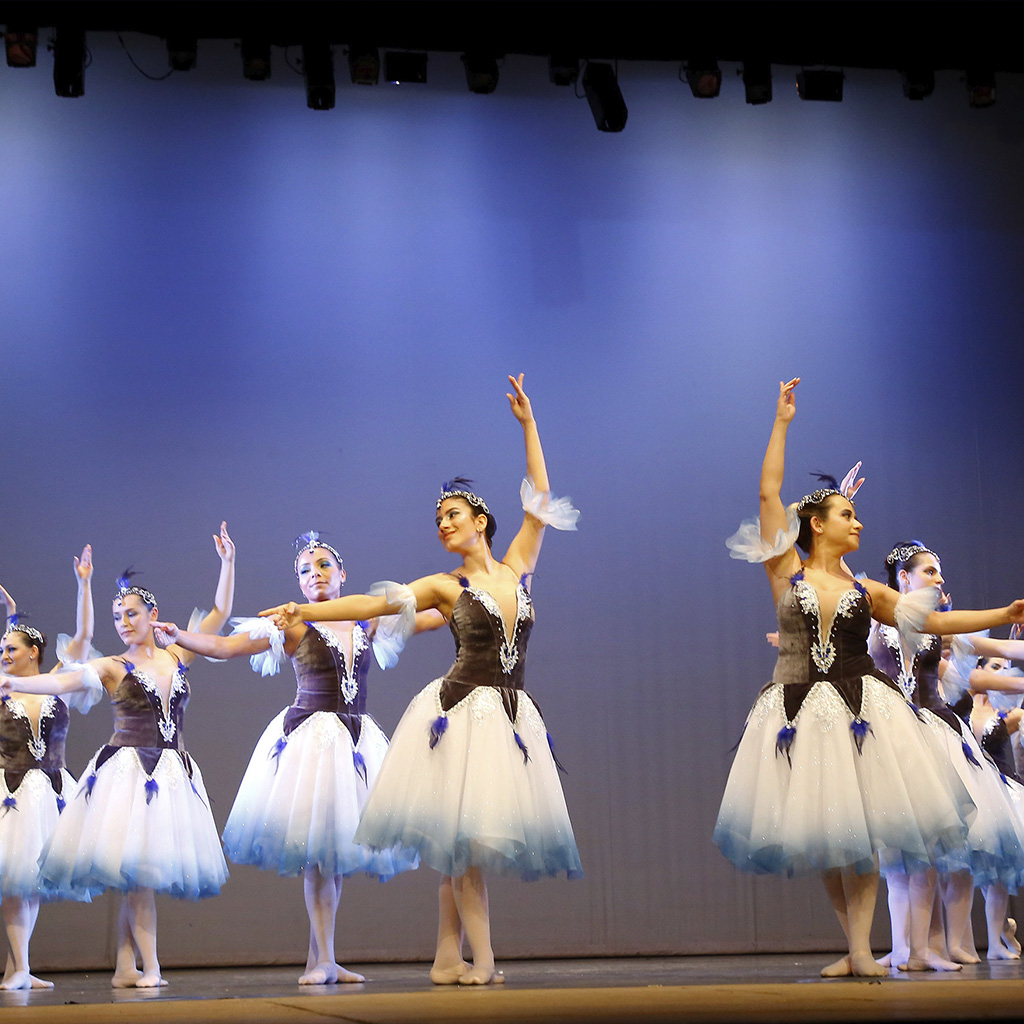 Benefícios do pilates na terceira idade – Ballet Pedagógico Heloisa Negri